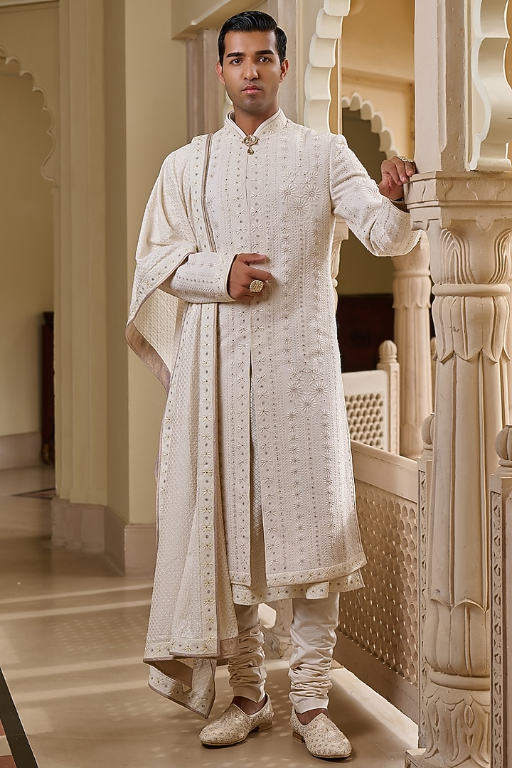Ivory Georgette Chikankari & Diamond Embroidered Groom Sherwani Set by Tarun Tahiliani Men at Pernia's Pop Up Shop