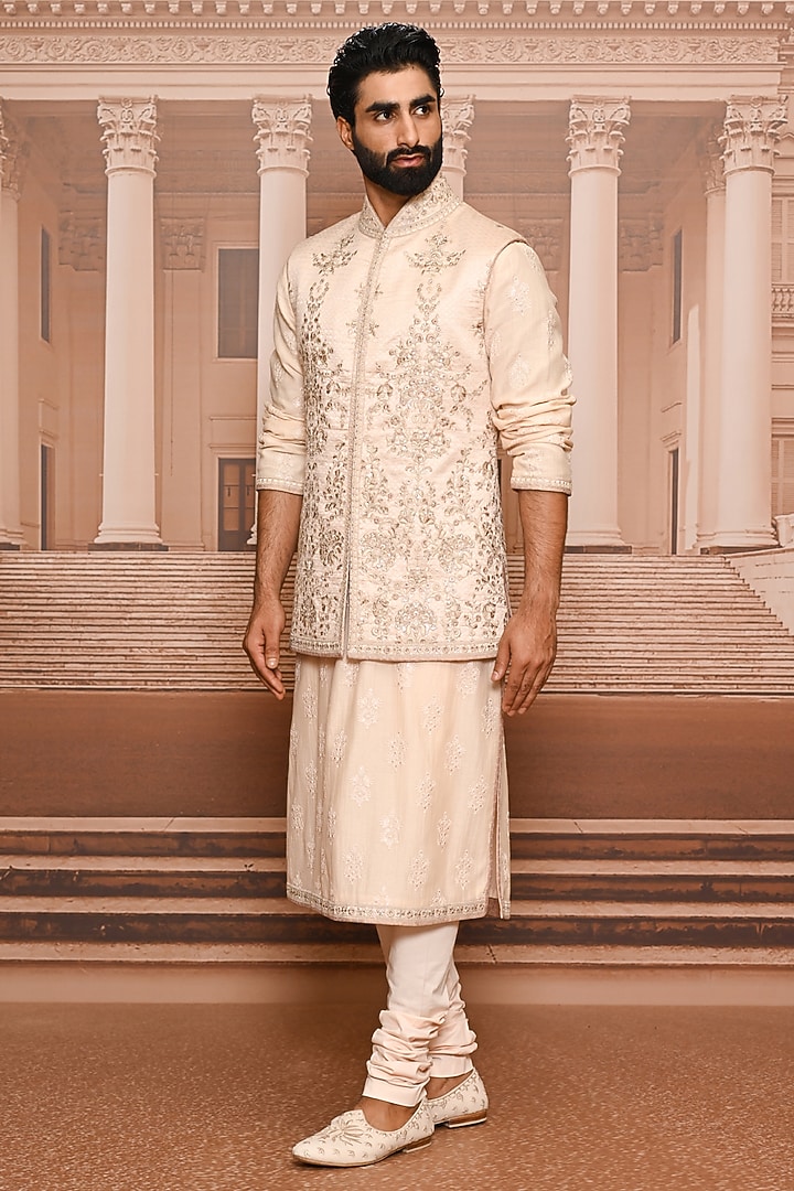 Salmon-Colored Brocade Sequins Embroidered Waistcoat Set by Tarun Tahiliani Men at Pernia's Pop Up Shop