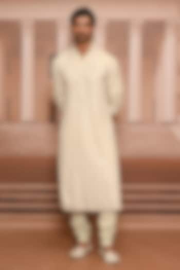 Jade Georgette Threadwork Kurta Set by Tarun Tahiliani Men at Pernia's Pop Up Shop