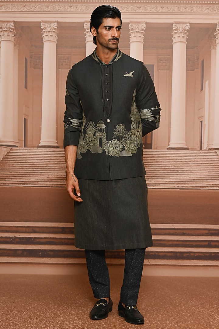 Charcoal Dupion Silk Digital Printed Waistcoat Set by Tarun Tahiliani Men at Pernia's Pop Up Shop