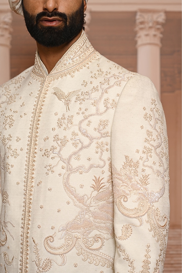 Ivory Suiting Fabric Embellished Groom Sherwani Set by Tarun Tahiliani Men at Pernia's Pop Up Shop