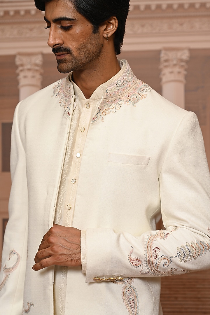 Ivory Suiting Fabric Hand Embroidered Groom Bandhgala Set by Tarun Tahiliani Men at Pernia's Pop Up Shop