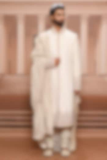 Ivory Matka Silk Threadwork Groom Sherwani Set by Tarun Tahiliani Men at Pernia's Pop Up Shop