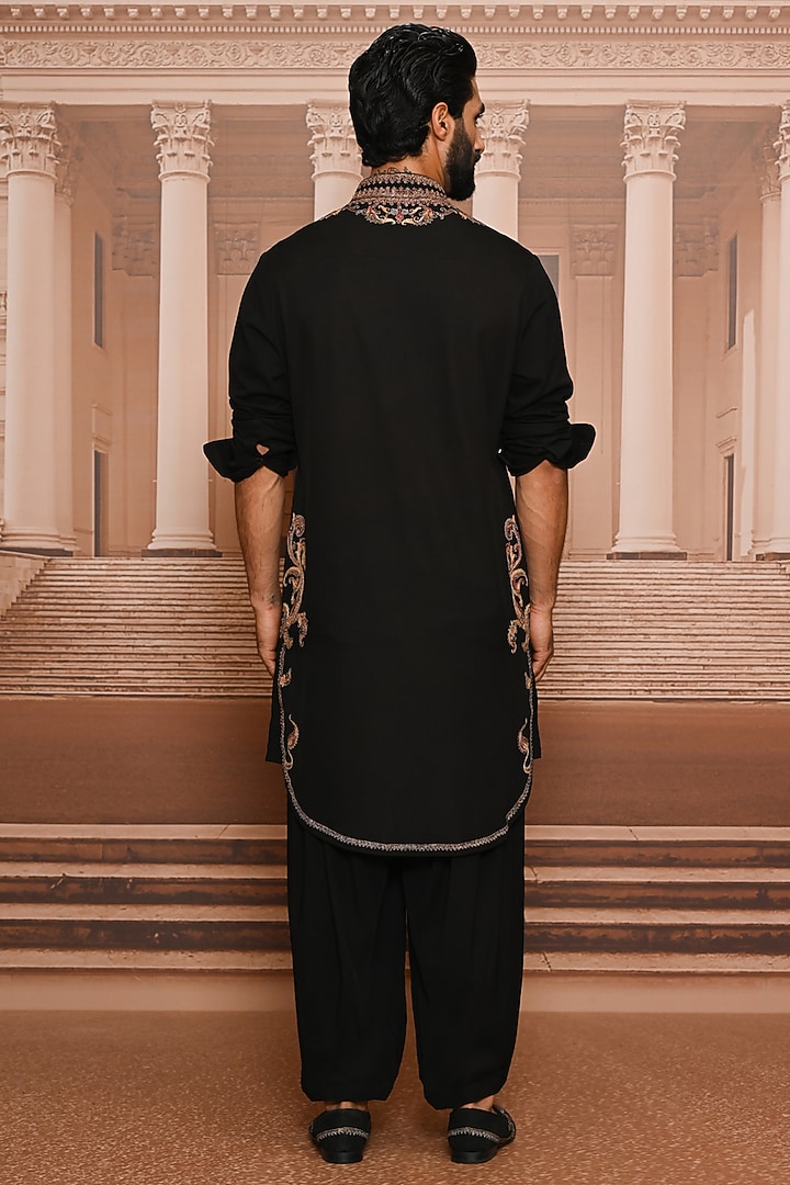 Black Japanese Crepe Hand Embroidered Waistcoat Set by Tarun Tahiliani Men at Pernia's Pop Up Shop