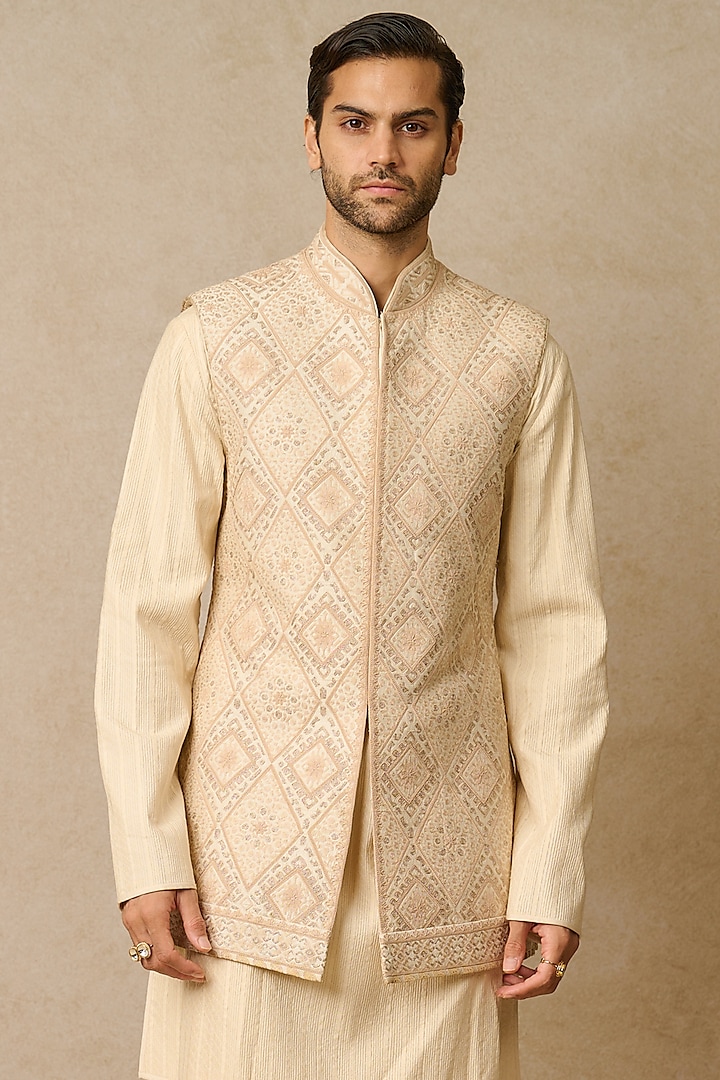 Ivory Raw Silk Embroidered Waistcoat by Tarun Tahiliani Men