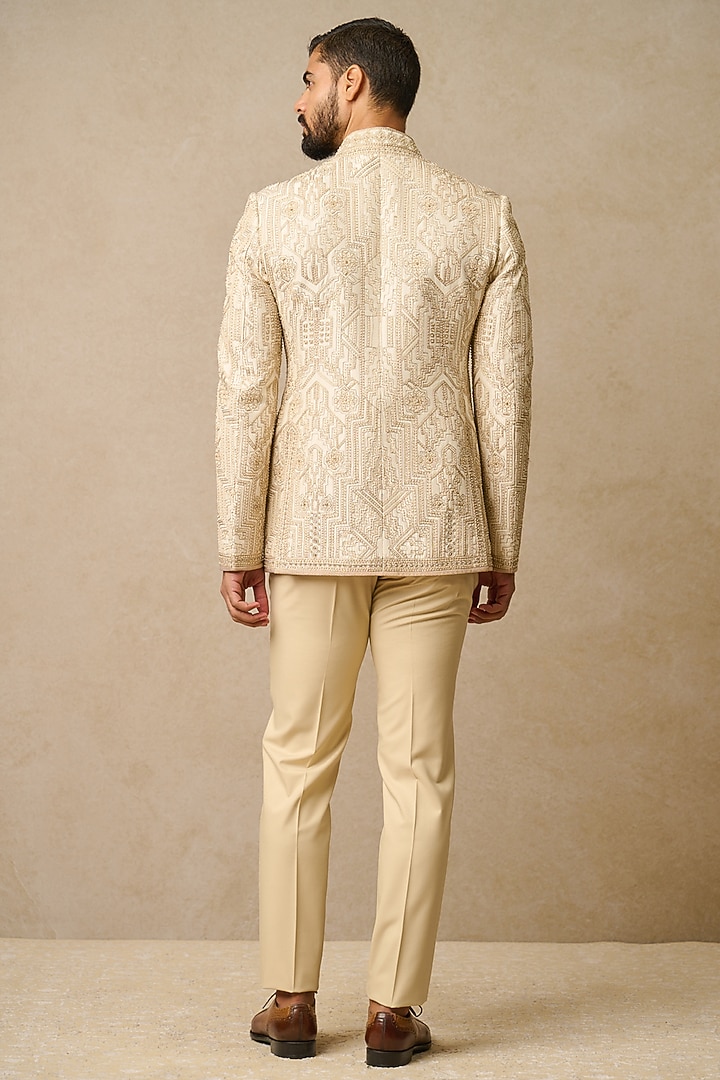 Ivory Dupion Silk & Raw Silk Embroidered Groom Bandhgala Set by Tarun Tahiliani Men at Pernia's Pop Up Shop