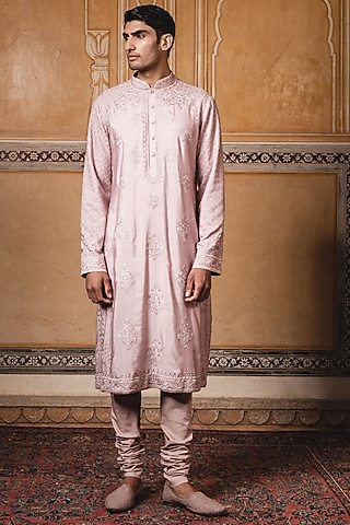 Salmon Embroidered Kurta Set by Tarun Tahiliani Men