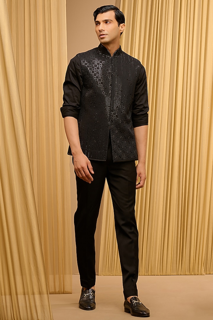 Black Silk Double Georgette Sequins Embroidered Chikankari Bundi Jacket by Tarun Tahiliani Men at Pernia's Pop Up Shop