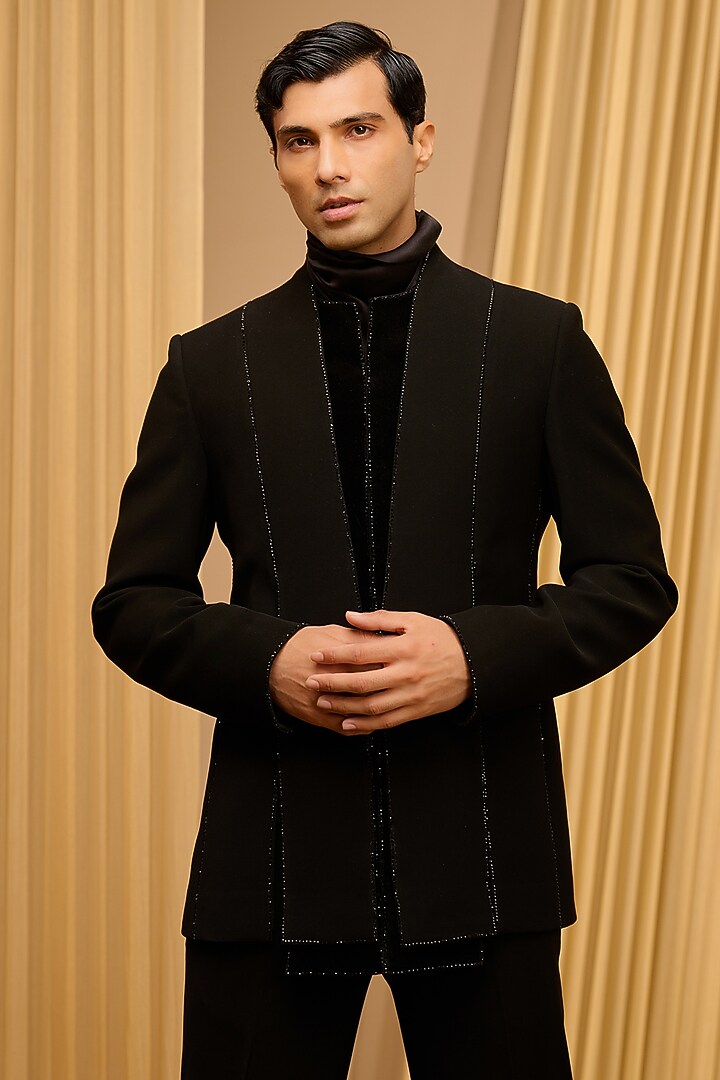 Black Japanese Crepe & Cotton Velvet Groom Bandhgala Set by Tarun Tahiliani Men at Pernia's Pop Up Shop