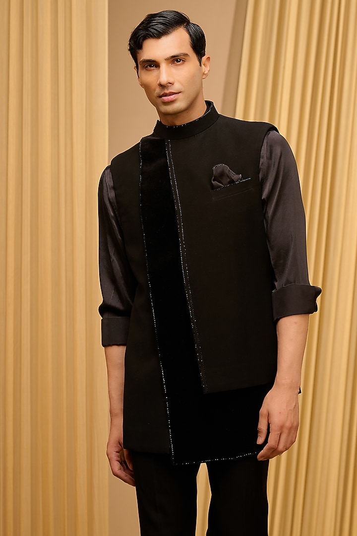 Black Japanese Crepe & Cotton Velvet Waistcoat Set by Tarun Tahiliani Men at Pernia's Pop Up Shop