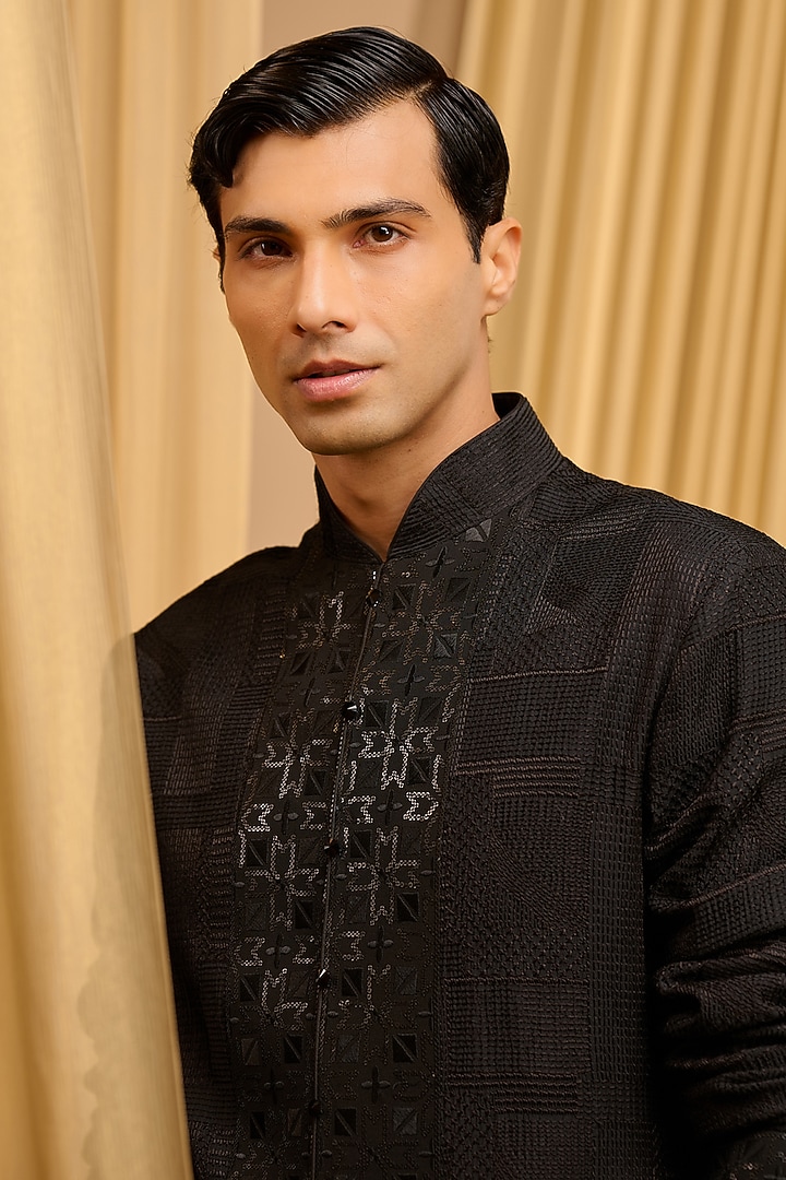 Black Silk Double Georgette & Textured Kurta Set by Tarun Tahiliani Men at Pernia's Pop Up Shop