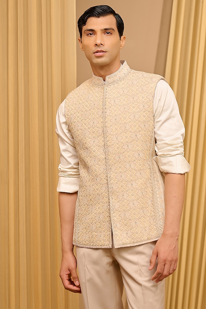 Ivory Silk Double Georgette Thread Embroidered & Printed Bundi Jacket by Tarun Tahiliani Men at Pernia's Pop Up Shop