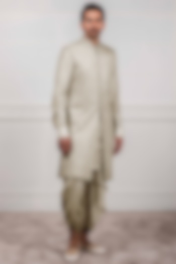 Grey Chikankari Embroidered Groom Sherwani Set by Tarun Tahiliani Men at Pernia's Pop Up Shop