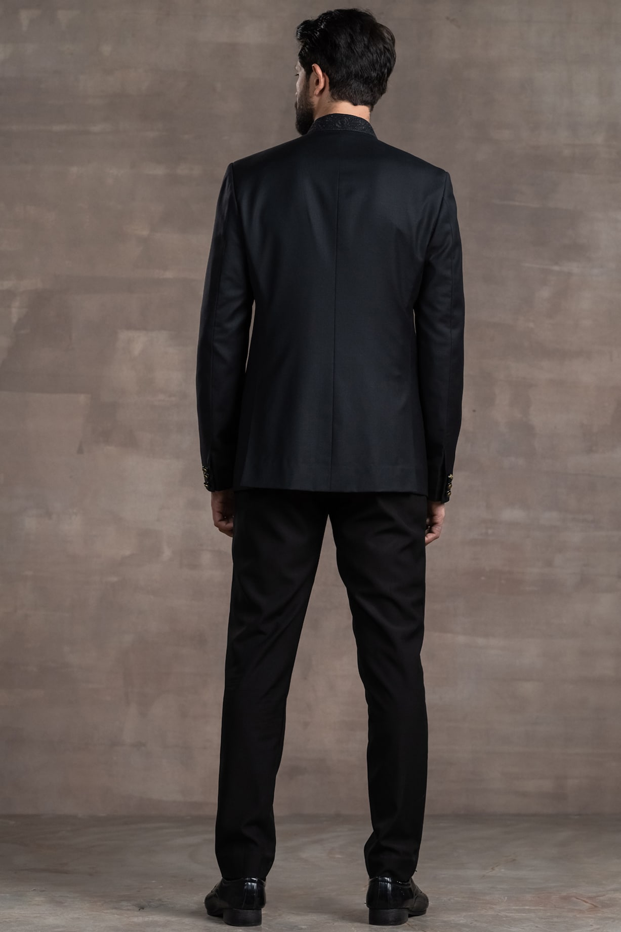 Black Crepe Wool Bandhgala Jacket Set Design by Tarun Tahiliani Men at ...