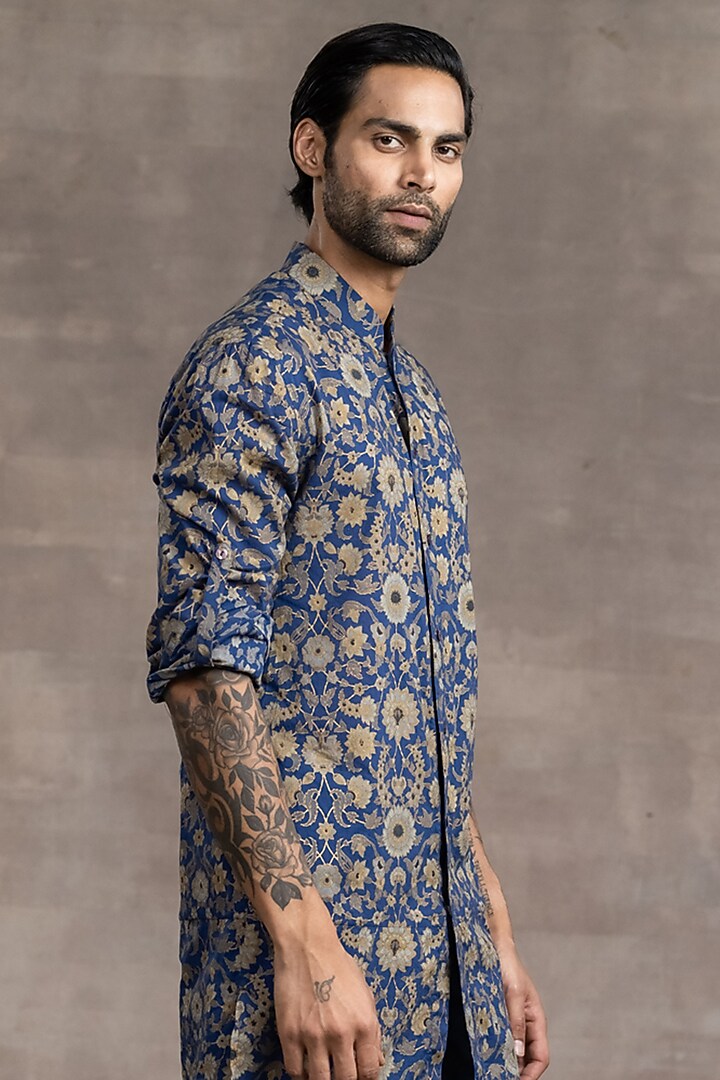 Blue & Beige Printed Kurta Set by Tarun Tahiliani Men at Pernia's Pop Up Shop