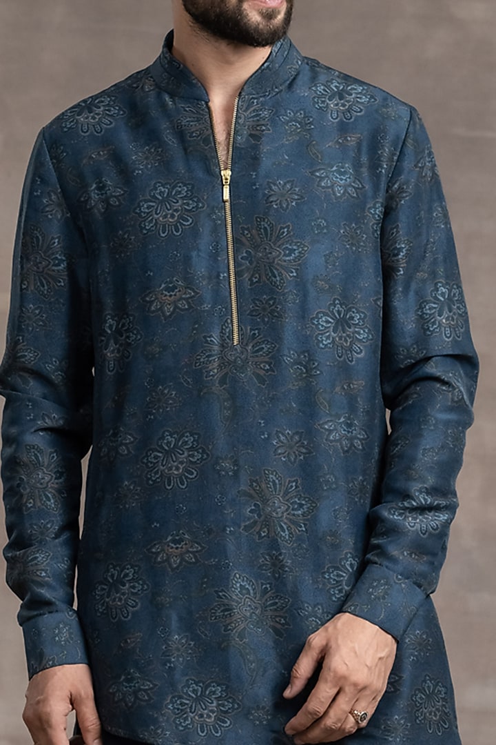 Navy Blue Silk Floral Printed Kurta Set by Tarun Tahiliani Men at Pernia's Pop Up Shop