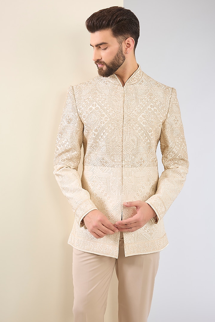 Ivory Silk Dupion Threadwork Structured Bandhgala by Tarun Tahiliani Men at Pernia's Pop Up Shop