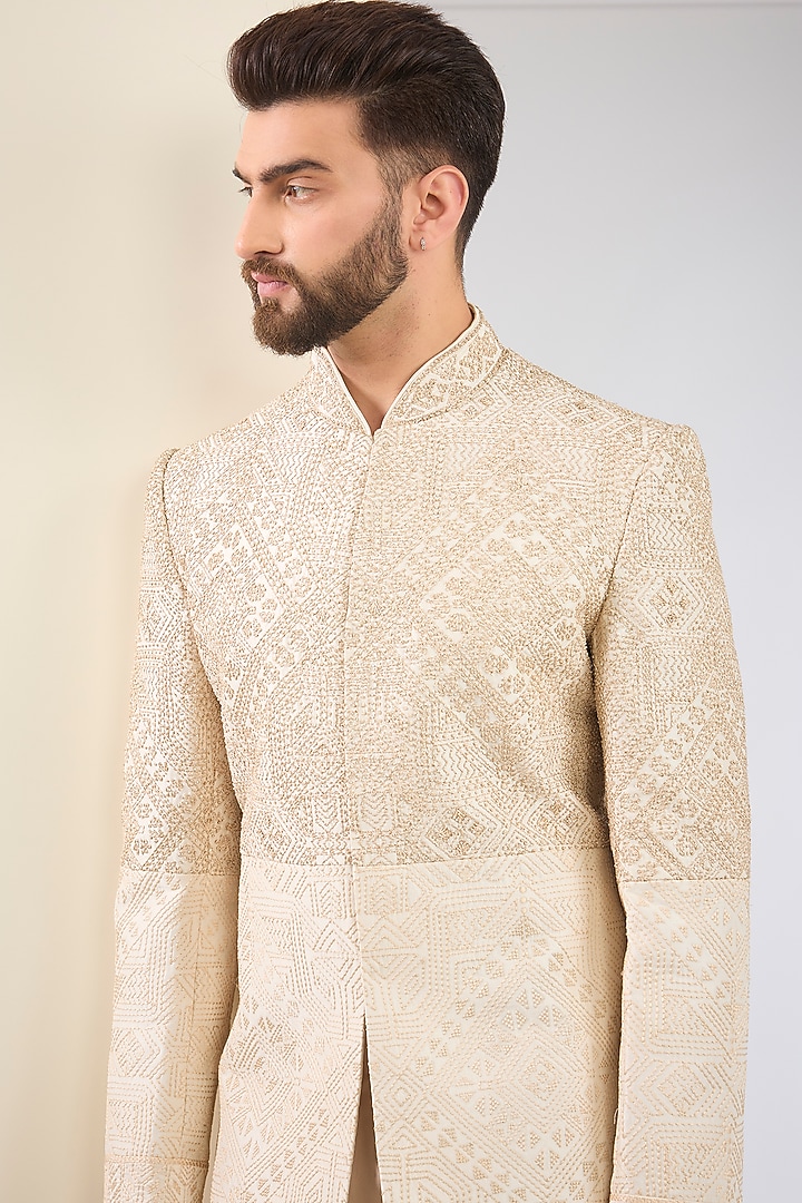 Ivory Silk Dupion Threadwork Structured Bandhgala by Tarun Tahiliani Men at Pernia's Pop Up Shop