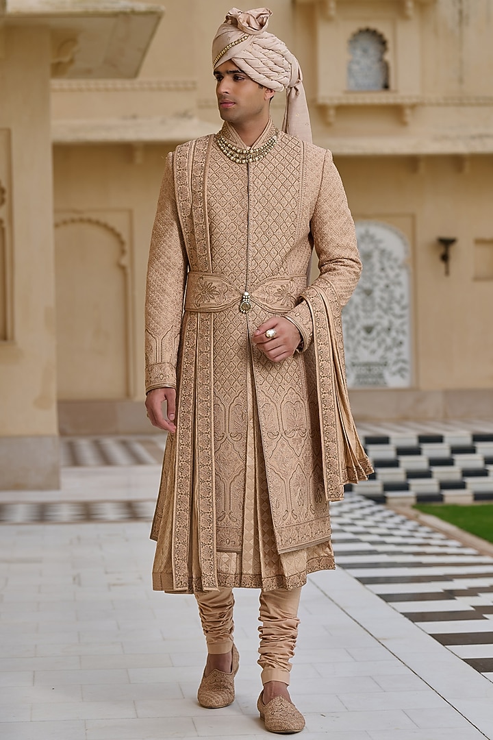 Gold Georgette Zari & Thread Embellished Groom Sherwani Set by Tarun Tahiliani Men at Pernia's Pop Up Shop