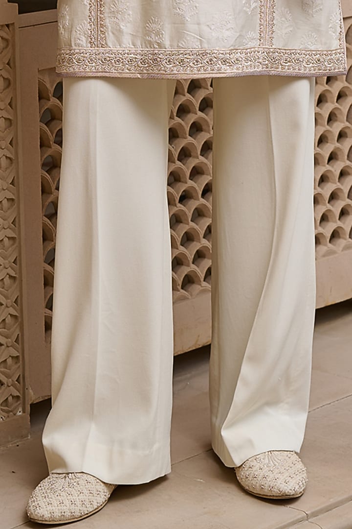 Ivory Cotton Jacquard Thread & Pearl Embroidered Textured Kurta Set by Tarun Tahiliani Men at Pernia's Pop Up Shop