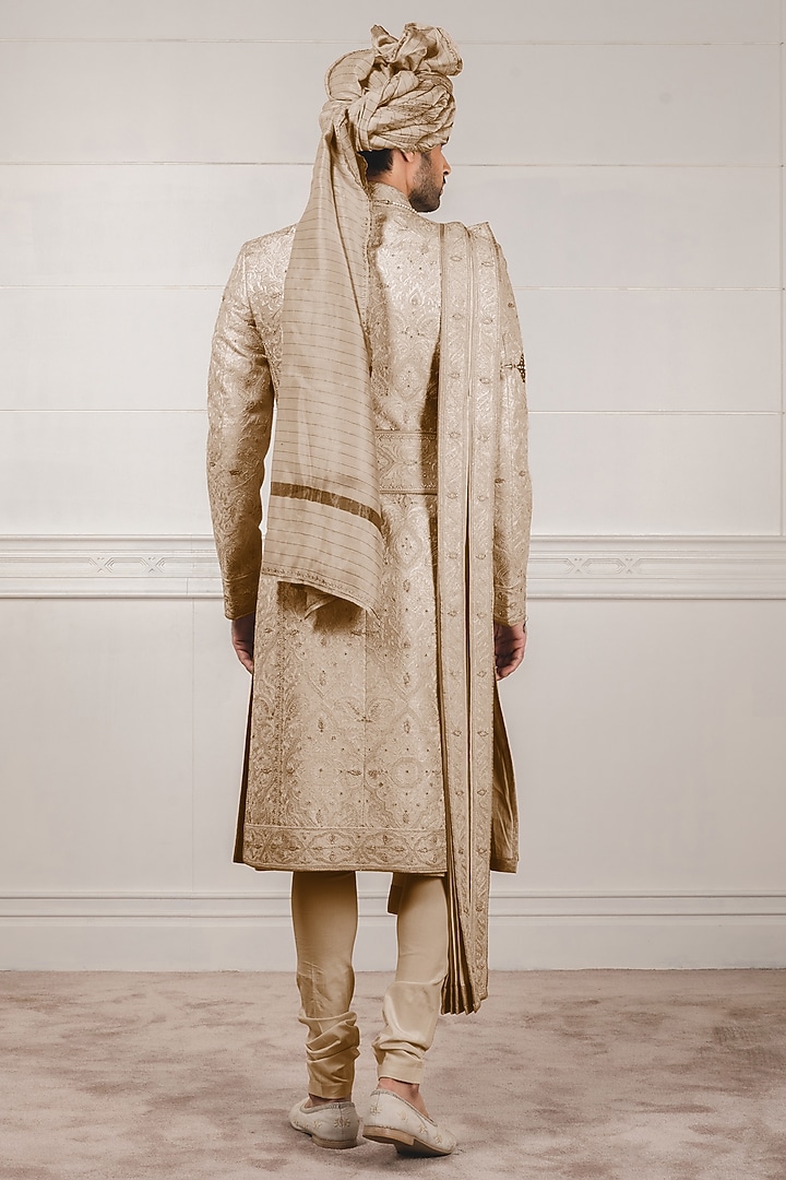 Ivory Embroidered Groom Sherwani Set by Tarun Tahiliani Men at Pernia's Pop Up Shop
