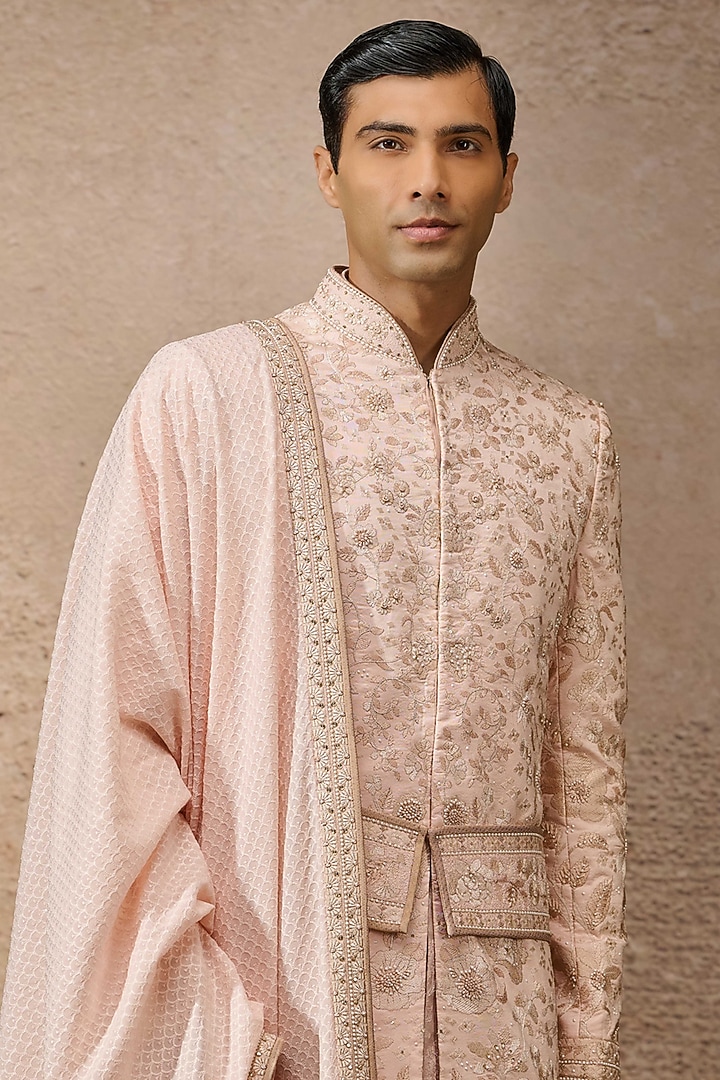 Salmon Double Georgette Thread Embroidered Groom Sherwani Set by Tarun Tahiliani Men at Pernia's Pop Up Shop