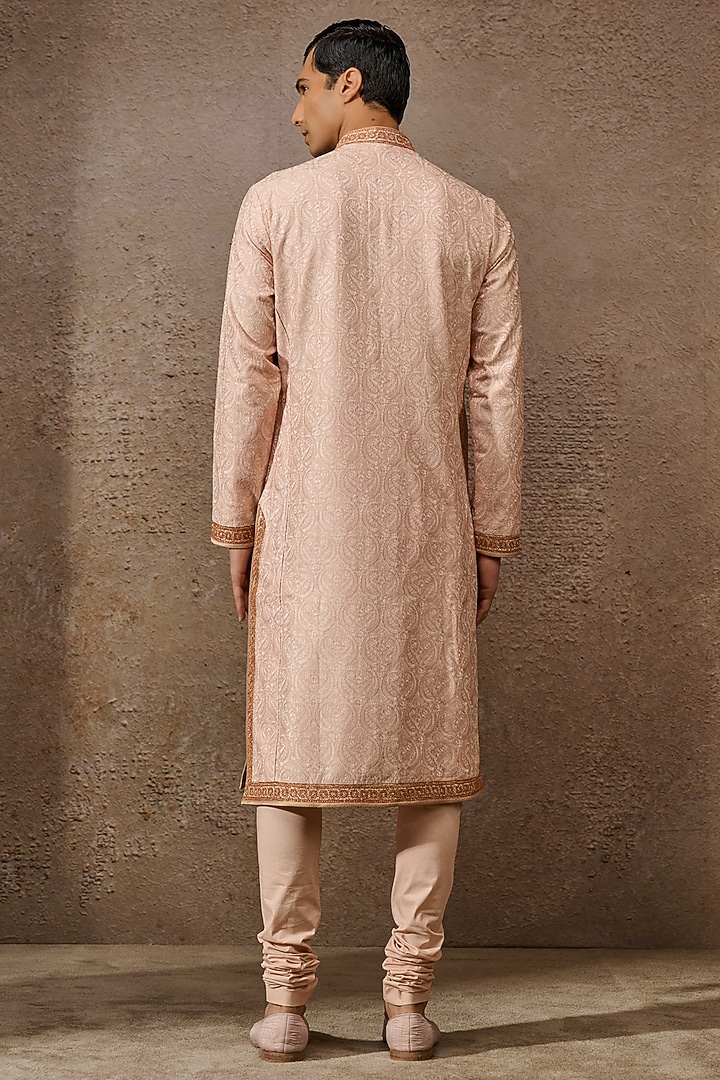 Salmon Textured Fabric Marori Embroidered Kurta Set by Tarun Tahiliani Men at Pernia's Pop Up Shop