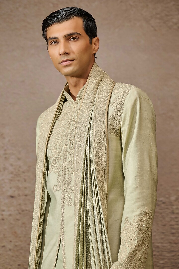 Jade Tussar Slub & Double Georgette Paisley Embroidered Kurta Set by Tarun Tahiliani Men at Pernia's Pop Up Shop