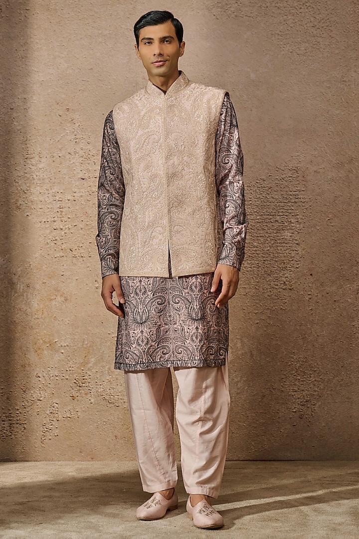 Salmon Silk Dupion & Georgette Aari Embroidered Bundi Jacket Set by Tarun Tahiliani Men