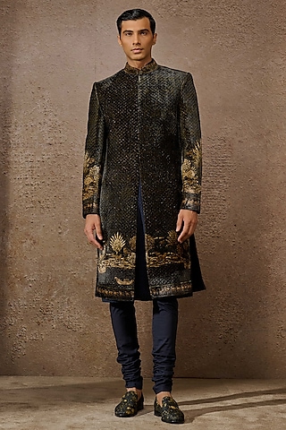 Brown Silk Velvet Pichwai Printed Sherwani Set by Tarun Tahiliani Men