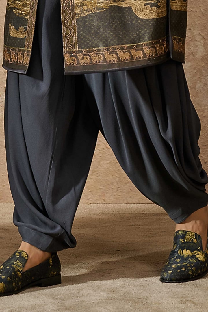 Brown Silk Dupion & Katan Pichwai Printed Groom Sherwani Set by Tarun Tahiliani Men at Pernia's Pop Up Shop