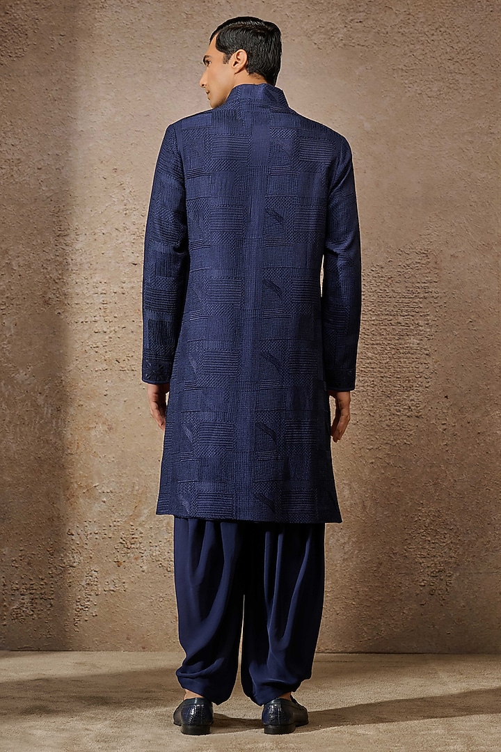 Navy Silk Double Georgette Sequins Embroidered Kurta Set by Tarun Tahiliani Men at Pernia's Pop Up Shop