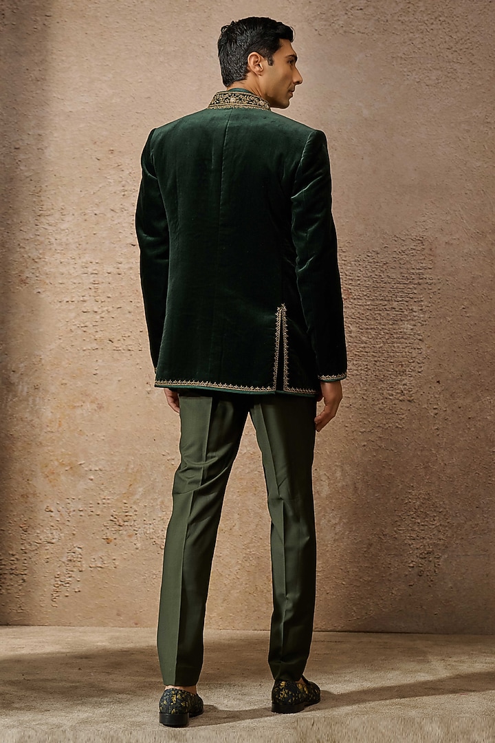 Emerald Cotton Velvet Zardosi Embroidered Groom Indowestern Bandhgala Set by Tarun Tahiliani Men at Pernia's Pop Up Shop