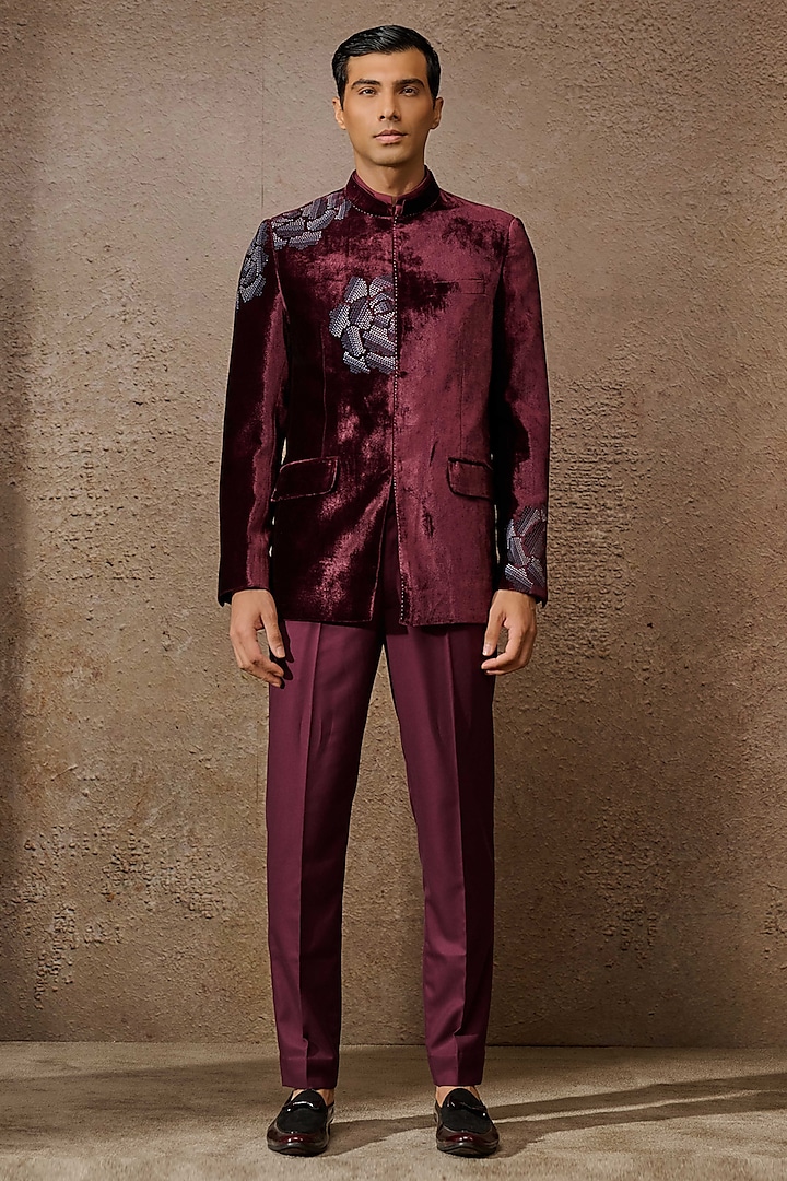 Wine Silk Velvet Floral Thread Embroidered Bandhgala Set by Tarun Tahiliani Men at Pernia's Pop Up Shop