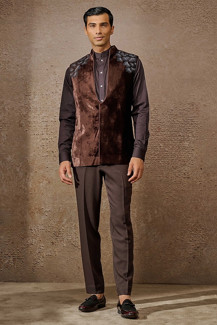 Brown Silk Velvet Floral Thread Embroidered Indowestern Set by Tarun Tahiliani Men