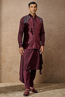 product-color-Wine