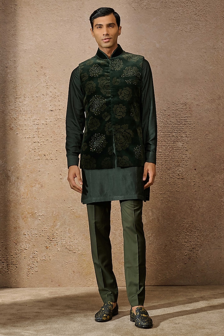 Emerald Cotton Velvet & Cotton Satin Indowestern Set by Tarun Tahiliani Men