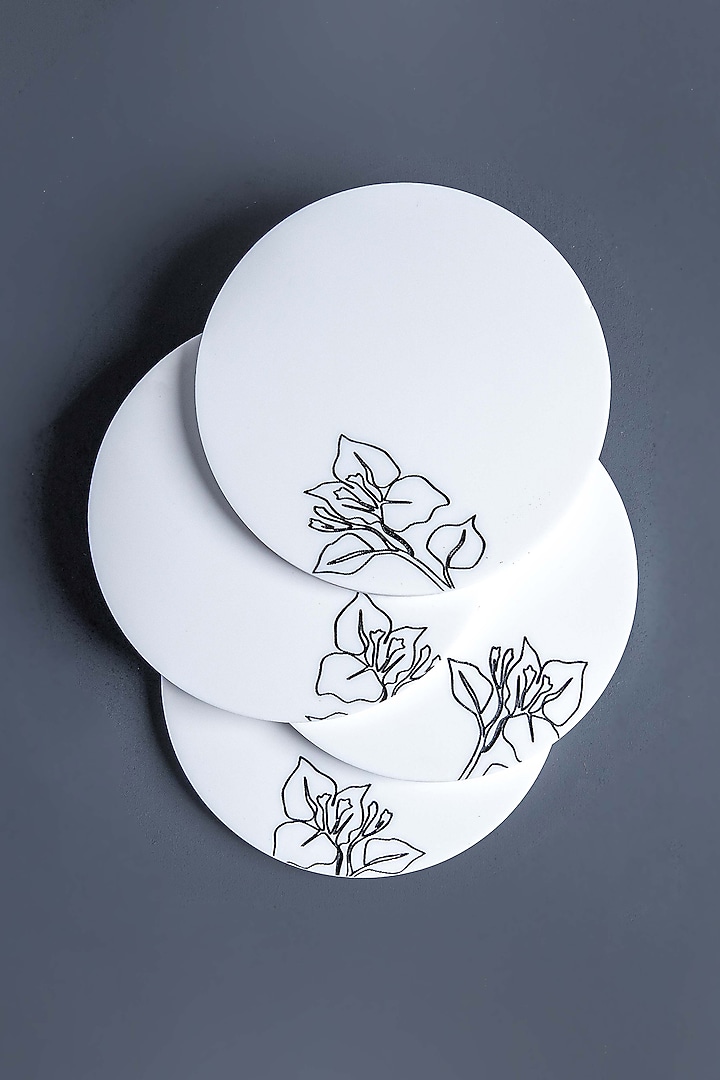 White Handcrafted Marble Coaster Set by Think Artly at Pernia's Pop Up Shop
