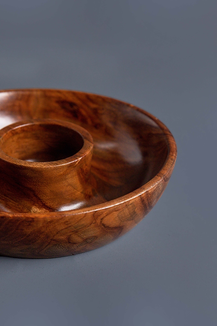 Brown Sheesham Wood Chip & Dip Bowl by Think Artly at Pernia's Pop Up Shop