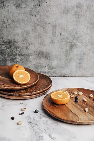 Brown Mango Wood Plate Set by Think Artly