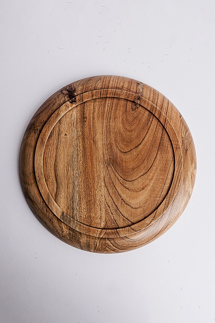 Brown Acacia Wood Plate Set by Think Artly at Pernia's Pop Up Shop