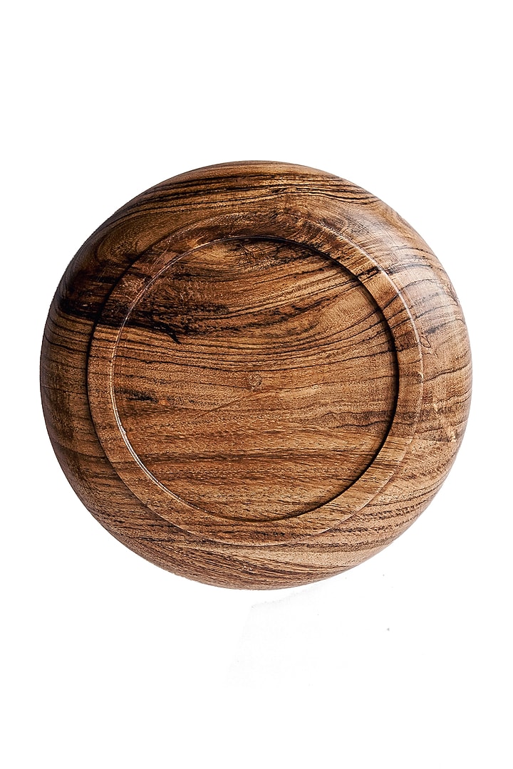 Brown Acacia Wood Plate Set by Think Artly at Pernia's Pop Up Shop