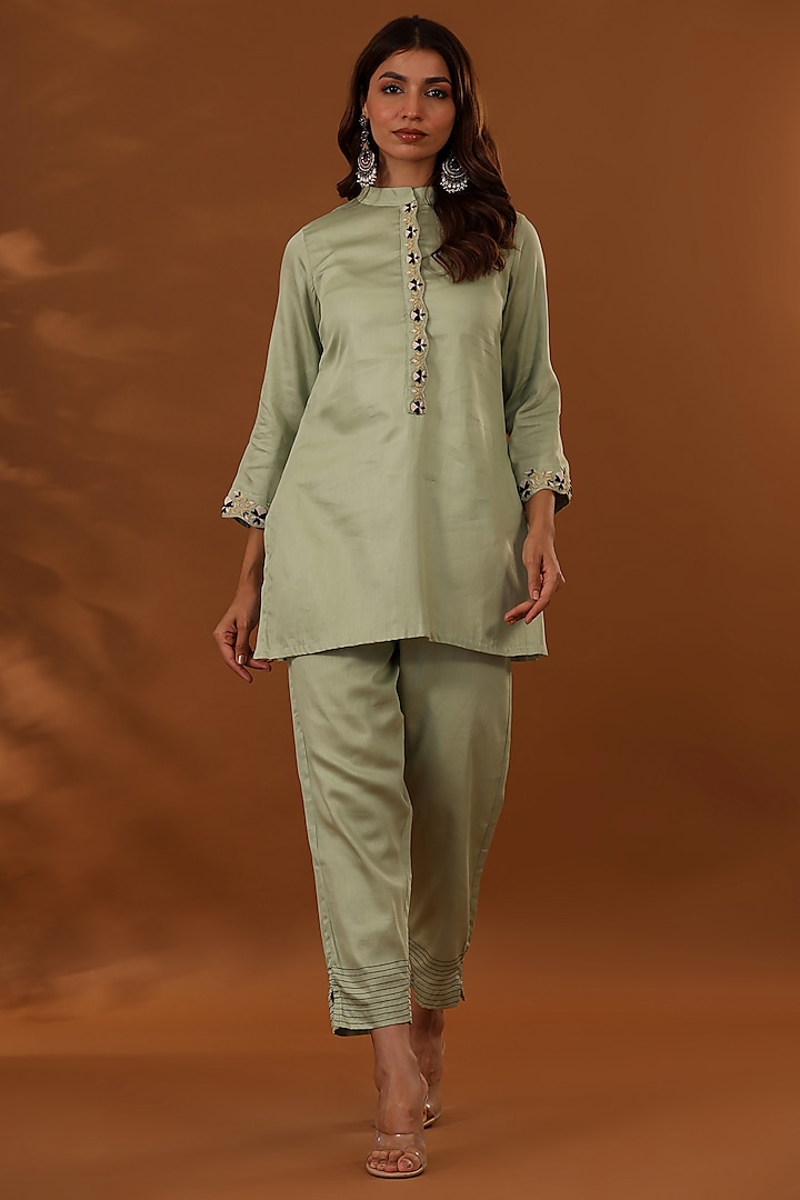 Pastel Green Handloom Jam Cotton Silk Hand Embroidered Co-Ord Set by The Home Affair