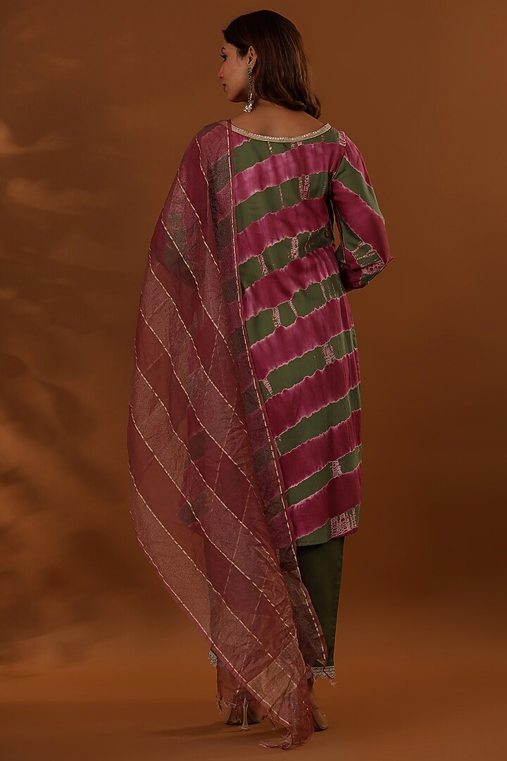 Pink & Green Handloom Jam Cotton Silk Hand Embroidered Kurta Set by The Home Affair at Pernia's Pop Up Shop