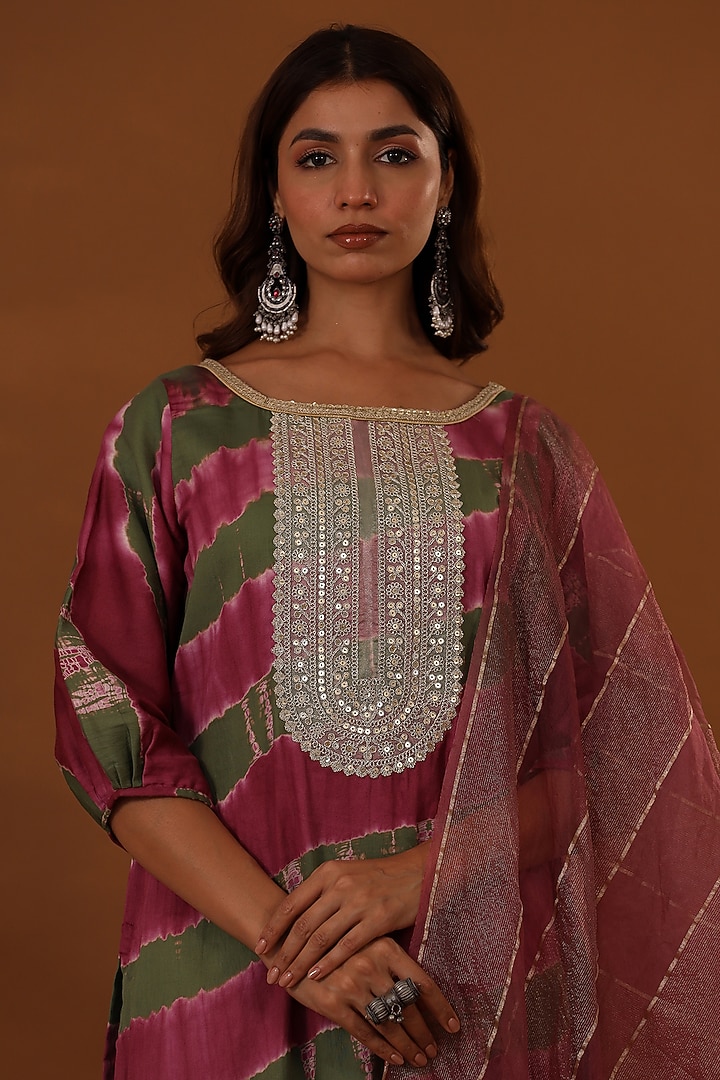 Pink & Green Handloom Jam Cotton Silk Hand Embroidered Kurta Set by The Home Affair at Pernia's Pop Up Shop