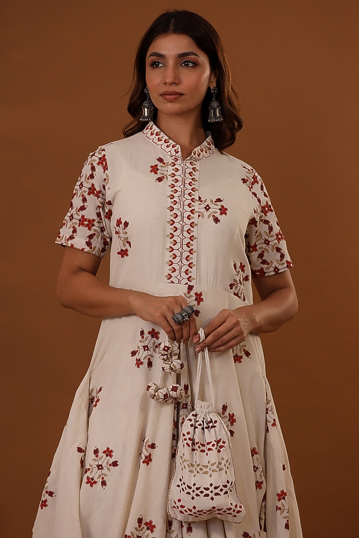 White Handloom Cotton Hand Block Printed Draped Choga Vacation Dress With Potli by The Home Affair at Pernia's Pop Up Shop