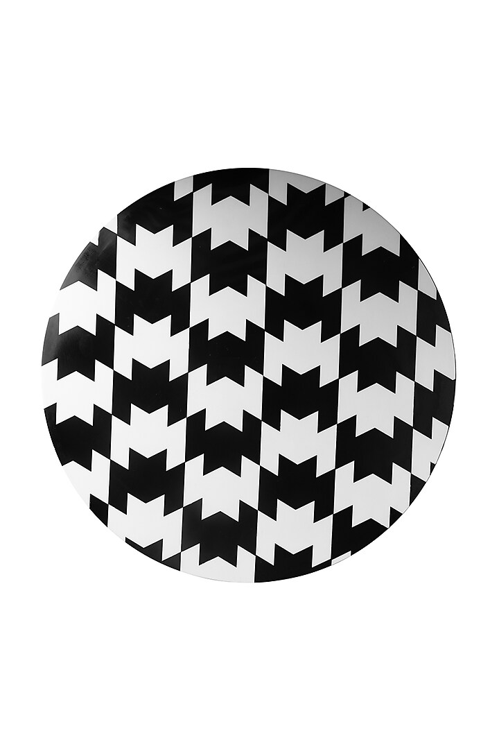 Monochromatic Resin Table by The house of trendz at Pernia's Pop Up Shop
