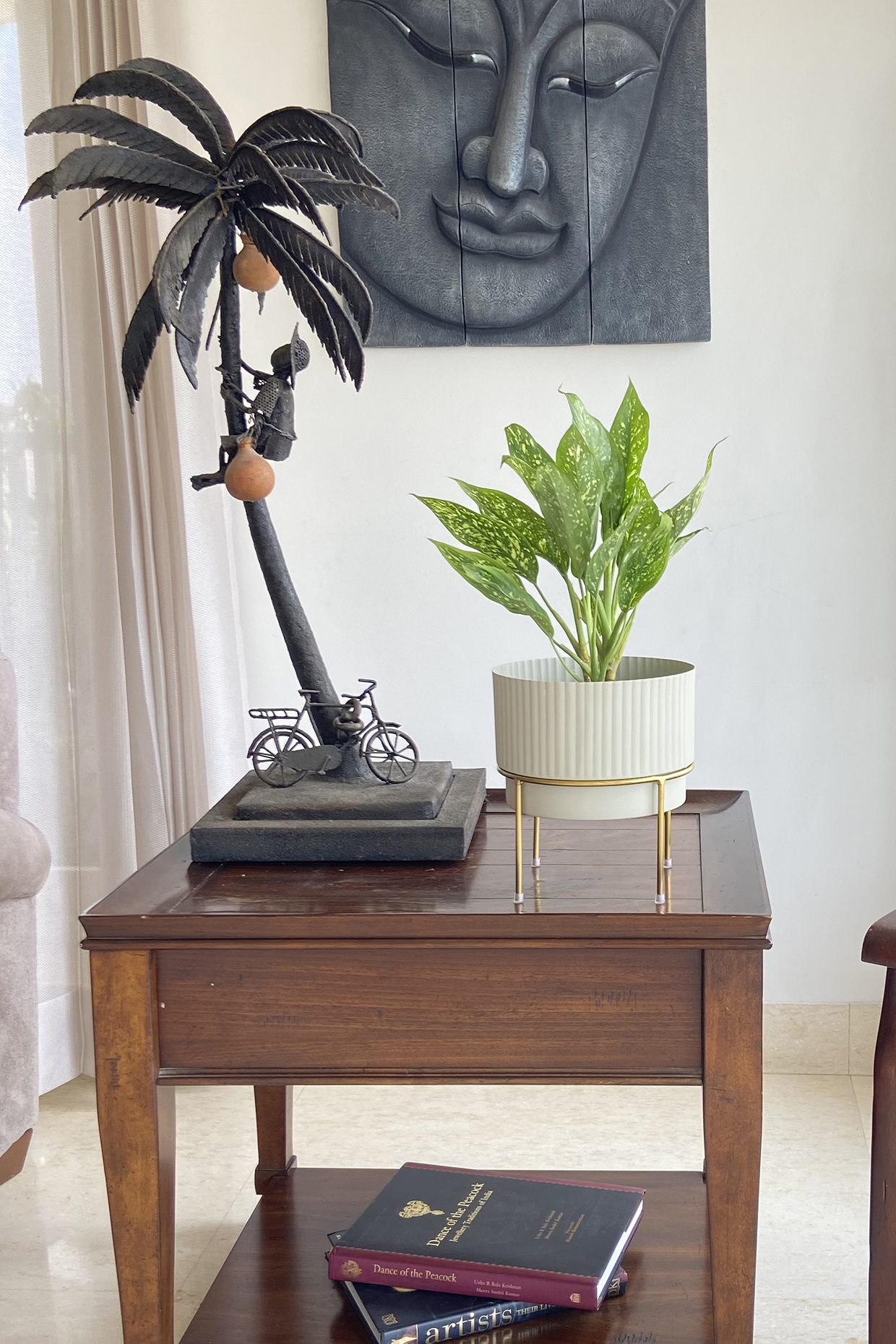 Warm Grey Metal Ribbed Pot by The house of trendz