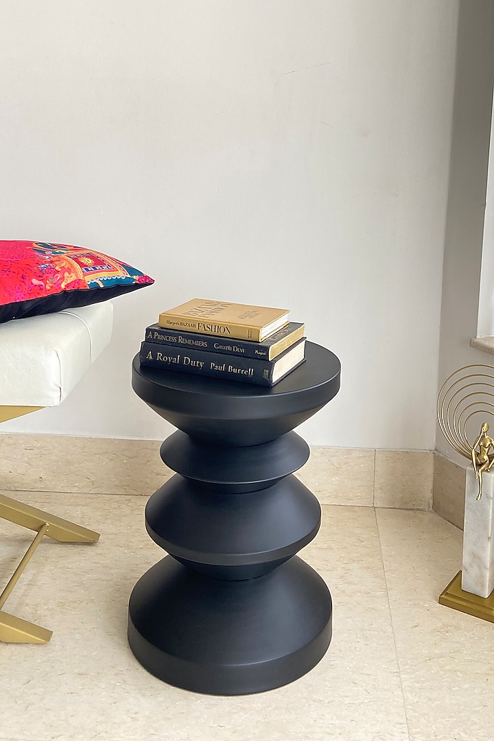 Black pedestal side discount table