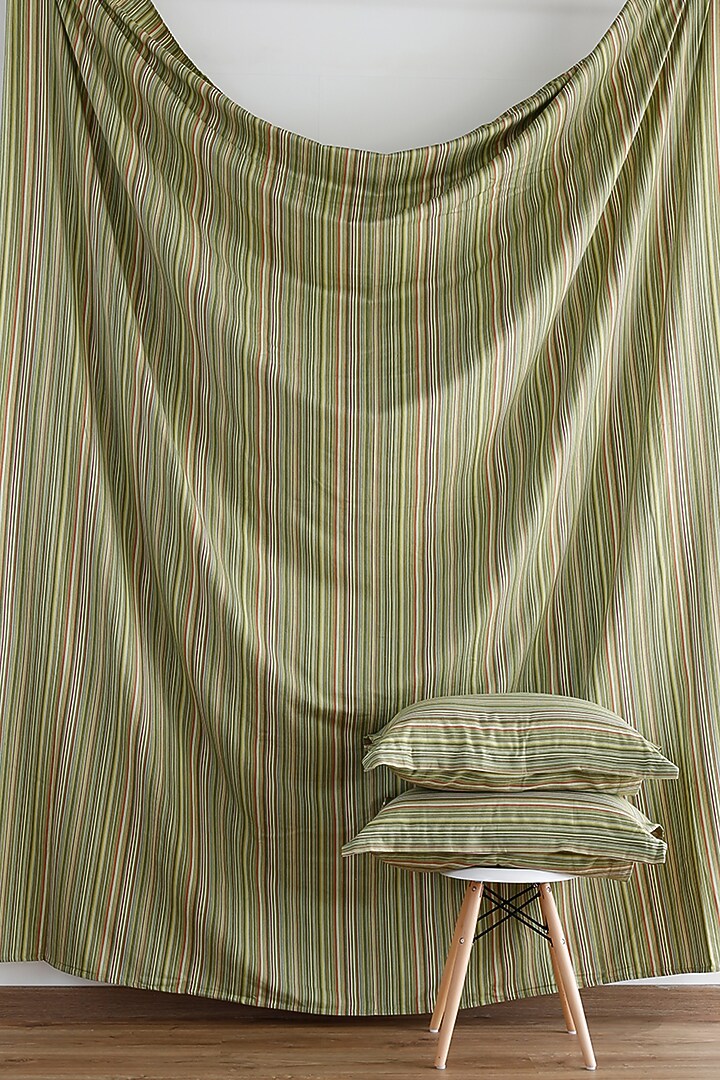 Sage Green Yarn-Dyed & Woven Bedsheet Set by Thoppia at Pernia's Pop Up Shop